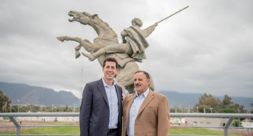 Previo a su inauguración Quintela y De Pedro visitaron el Parque de las Juventudes