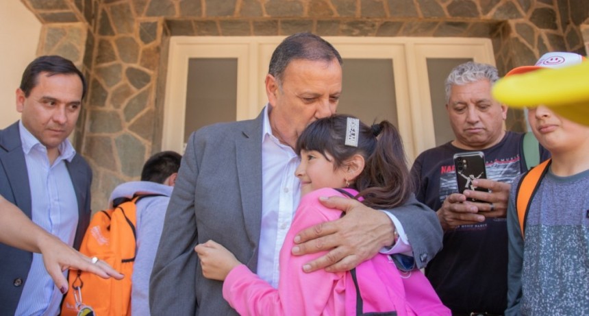 Estudiantes del departamento Facundo Quiroga visitaron al gobernador
