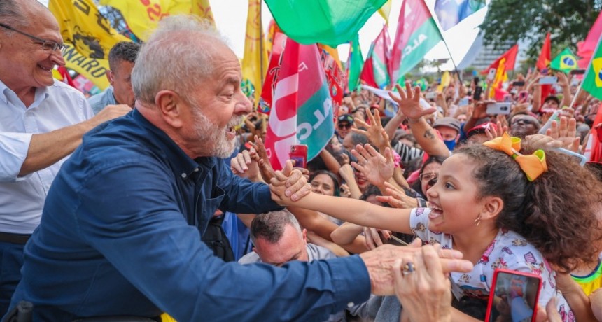 Quintela manifestó que la victoria de Lula le devuelve la 