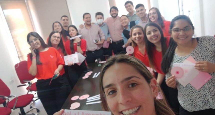 Cerdo de los Llanos se sumó al mes de la lucha contra el cáncer de mama