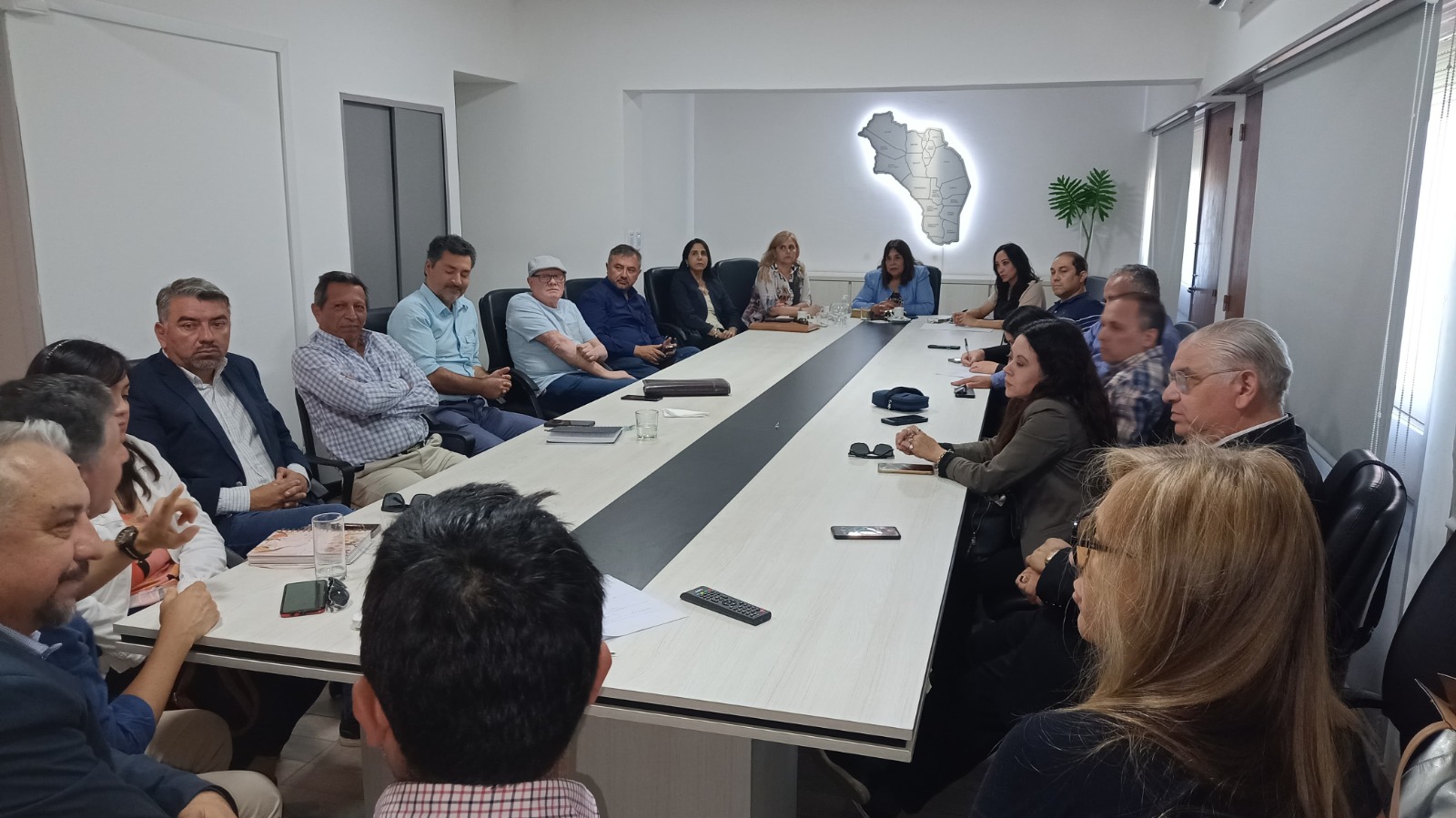 Profesionales de La Rioja se constituyeron en una Mesa Interdisciplinaria.