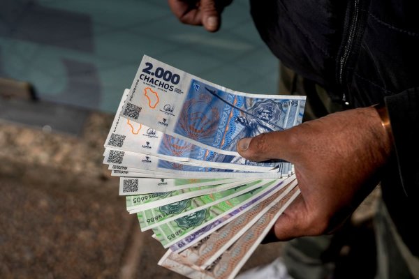 A pesar del feriado, este lunes 12 comenzar&aacute; el pago de Chachos en Capital y el interior 