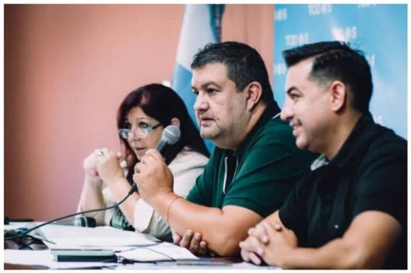 Fabian De la Fuente pidi&oacute; definir la gobernaci&oacute;n por unidad, encuestas e imagen