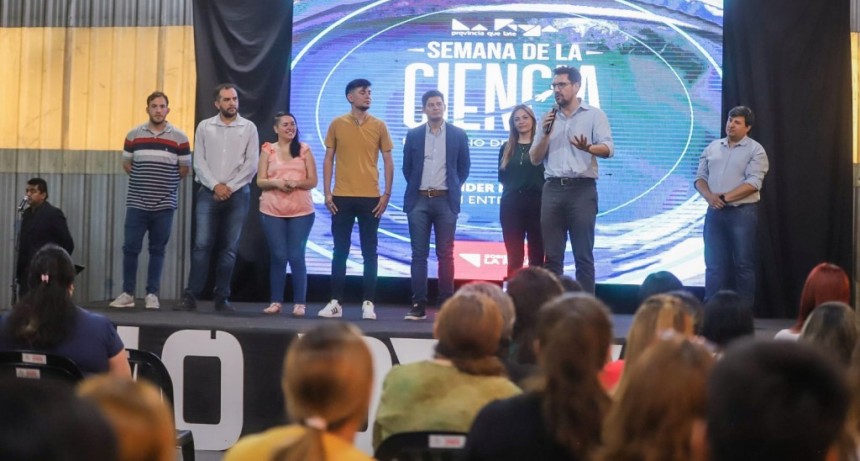 Gran participación en el Foro “Innovación, Ciencia y Tecnología como Política de Estado”