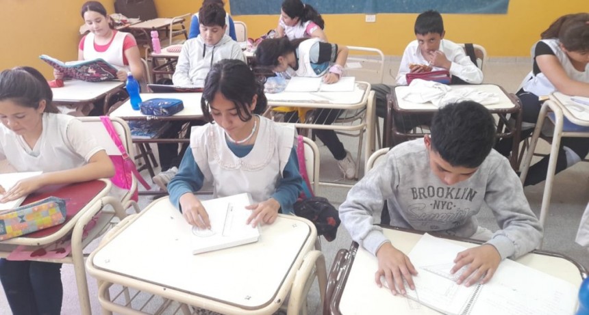 La Rioja ya fortalece contenidos en Lengua y Matemática con “Una hora Más”