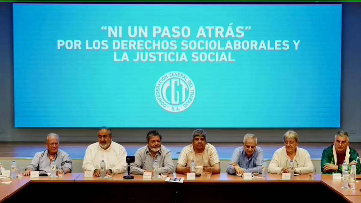 La advertencia de la CGT a Milei: “Si avanzan sobre los derechos sindicales, vamos a tomar medidas”.