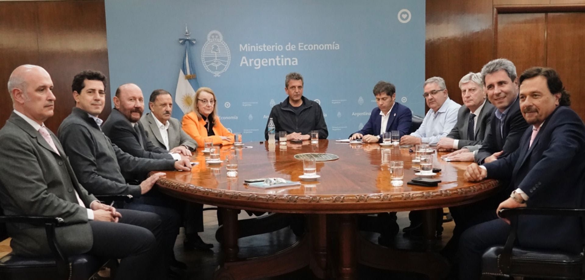 Gobierno nacional gira los fondos a las provincias para el pago del aguinaldo.