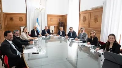 Reforma laboral: salarios a la baja y limitaciones a la huelga, los puntos más firmes de la futura reforma laboral