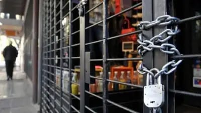 Caen las ventas locales y vuelan las importaciones: la Argentina productiva avanza hacia la destrucción total.