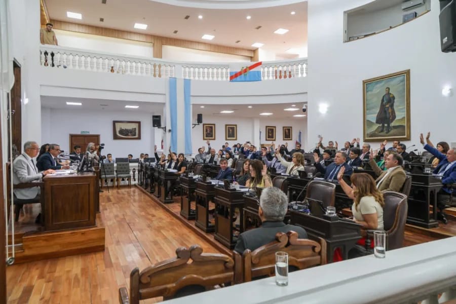 Asumieron sus bancas los nuevos diputados. 