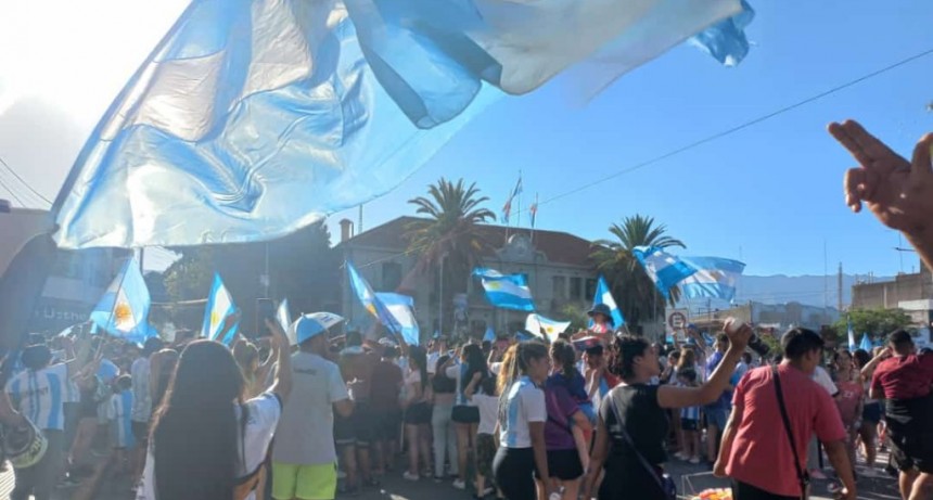 Riojanos celebraron el triunfo de la Argentina y exclamaron:
