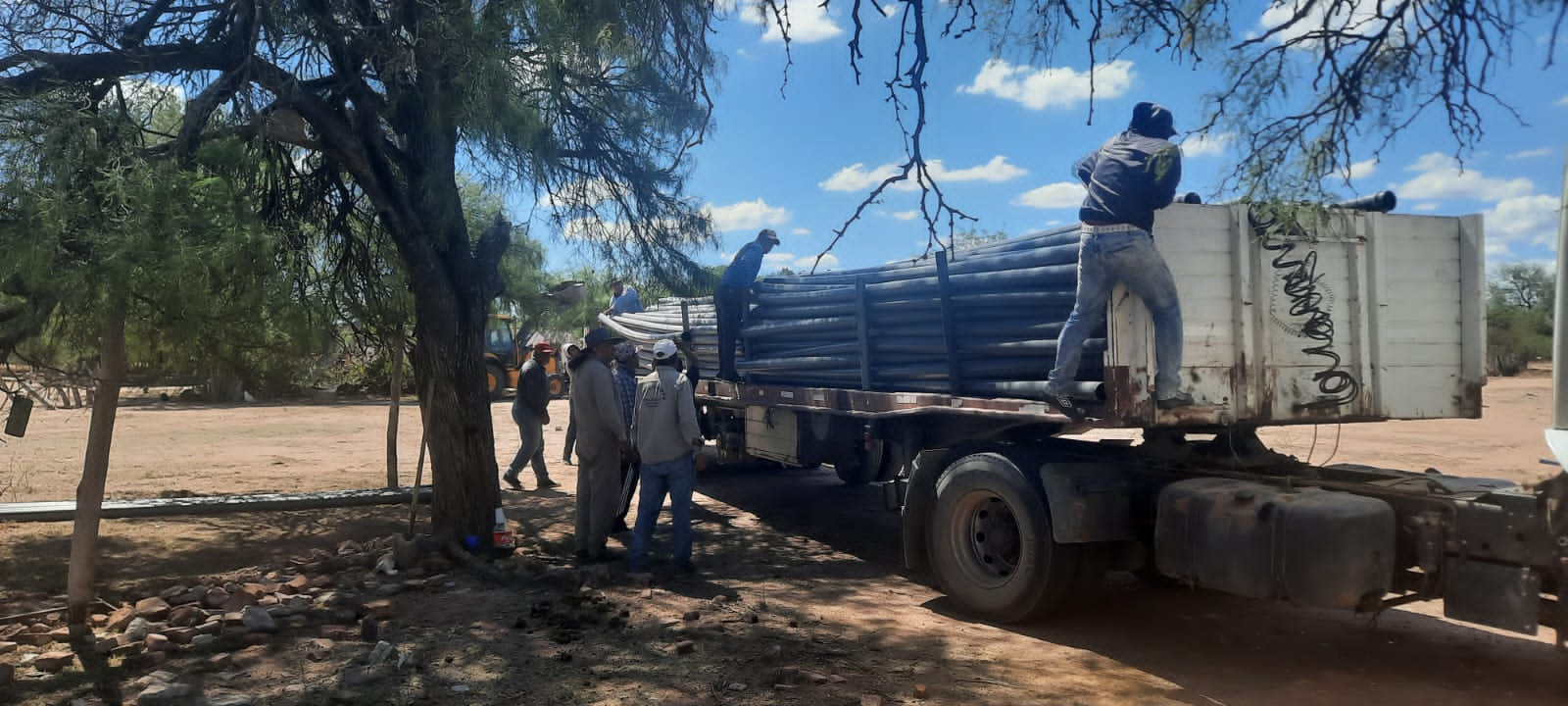 El Gobierno de La Rioja desarrolla trabajos para llevar el agua al distrito los Aguirres en General Ocampo.