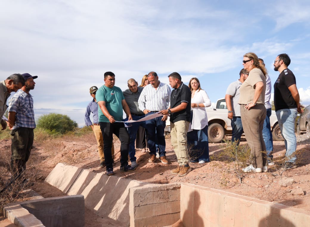 Villa Unión tendrá un renovado canal matriz de riego para beneficio de los productores de la zona.