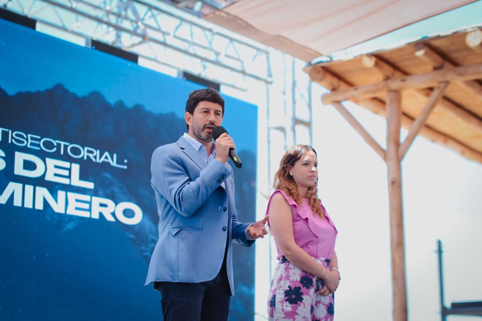 Para el ministro Federico Bazán: 