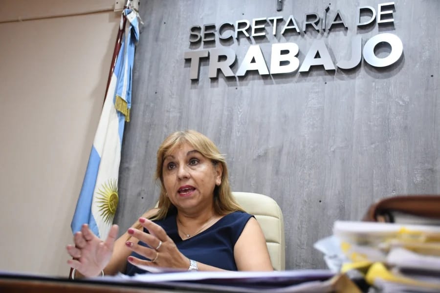 El brutal ajuste de Milei. Empresas riojanas piden prórrogas para pagar el aguinaldo.