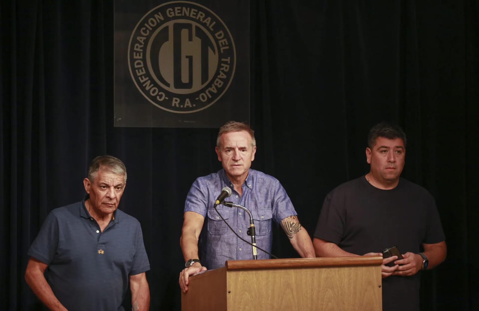 La CGT cruzó a Sturzenegger por la reforma laboral